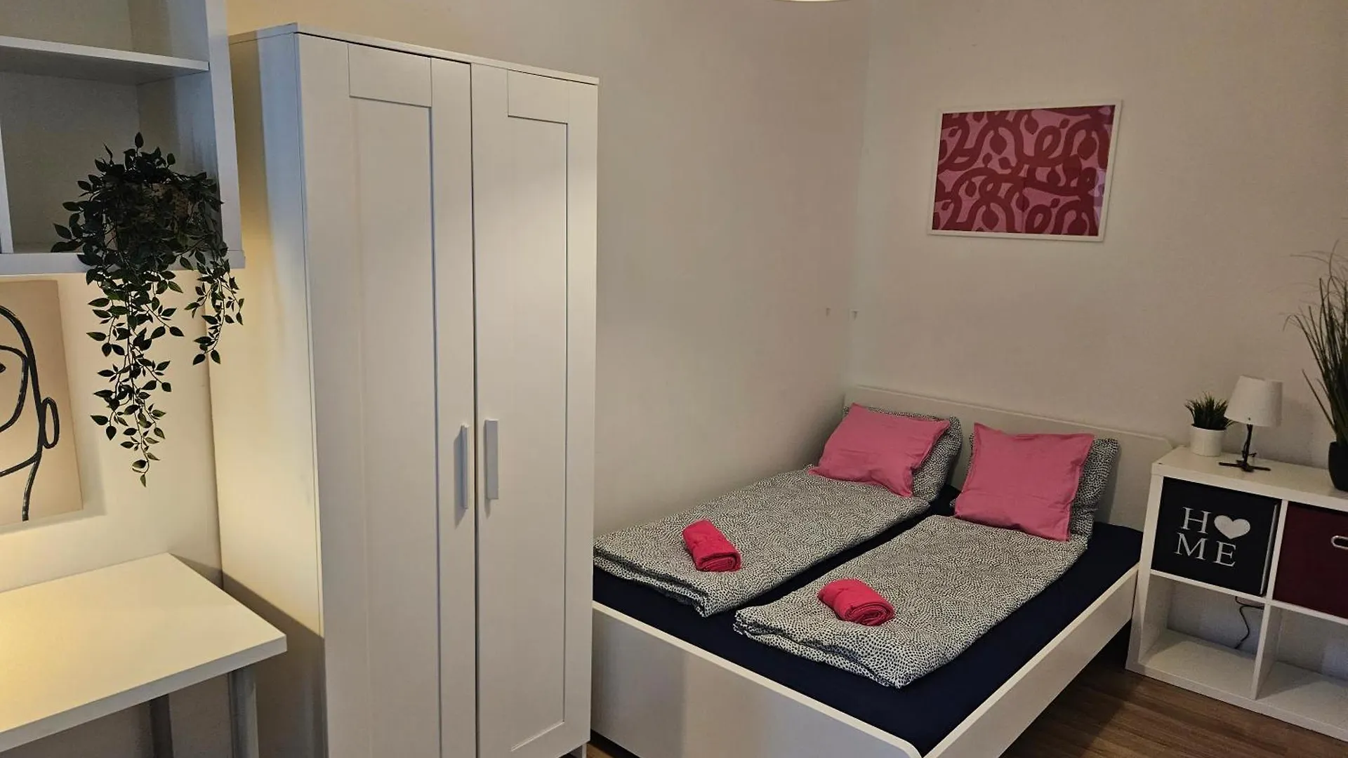 Budapest Vibe Rooms بيت شباب